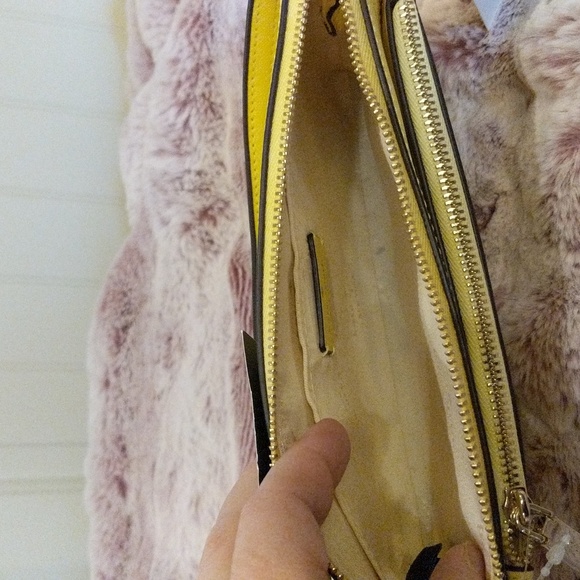 Kate Spade Sadie Saffiano Leather Top Zip Crossbody And Removable Pouch Set NWT - Picture 6 of 7